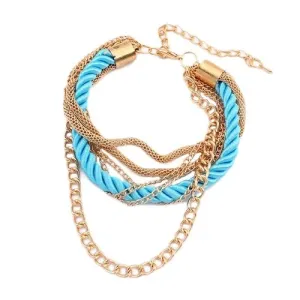 Bransoletka na rękę - skręcona turkusowa spirala ze sznurków, łańcuszek złotego koloru