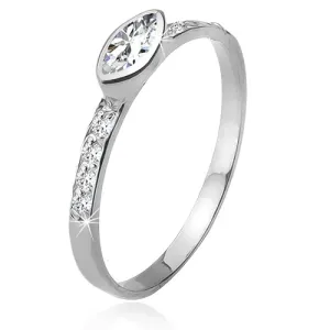 Cyrkoniowy pierścionek, kamyczkowe ramiona, kamyczek w kształcie elipsy, srebro 925 - Rozmiar : 49