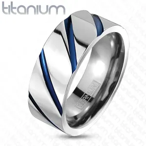 Tytanowy pierścionek srebrnego koloru, wysoki połysk, ukośne niebieskie nacięcia - Rozmiar : 49