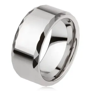 Wolframowy pierścionek srebrnego koloru, geometrycznie szlifowane krawędzie, gładka powierzchnia - Rozmiar : 54