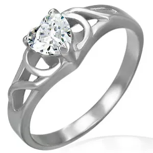 Zaręczynowy pierścionek ze stali chirurgicznej - bezbarwne cyrkoniowe serce, ornamenty - Rozmiar : 52