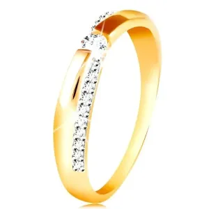 Złoty 14K pierścionek - błyszczący i gładki pas, okrągła cyrkonia bezbarwnego koloru - Rozmiar : 52