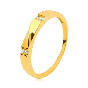 Złoty pierścionek 585 - przezroczyste cyrkonie, lśniąca fala, gładkie ramiona - Rozmiar : 52